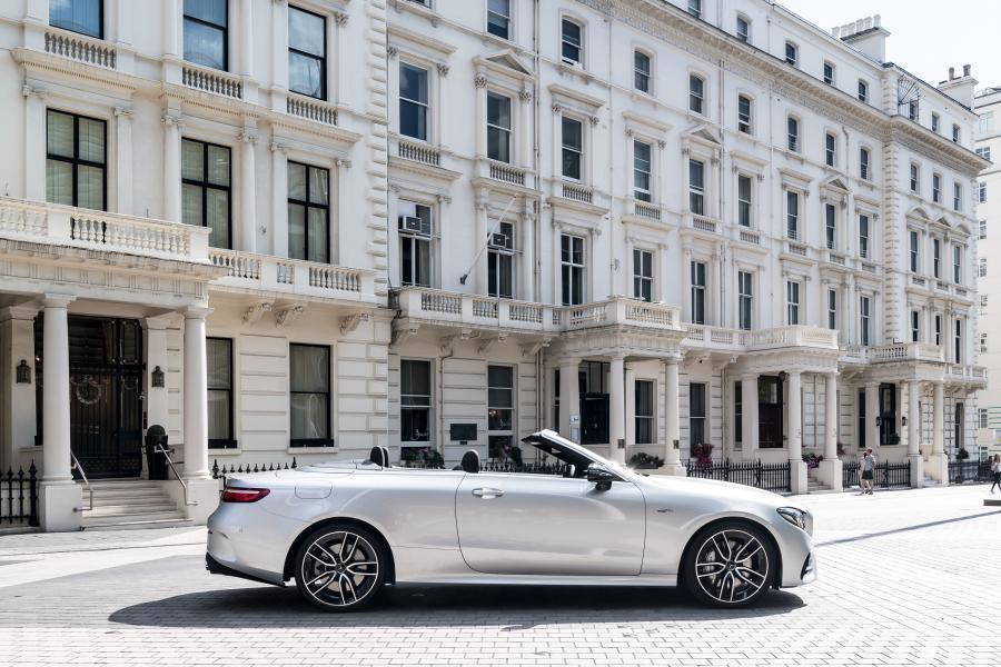  Mercedes-AMG E53 4Matic+ Cabriolet (A238) 2018 года  (UK) (фото 14 из 40)